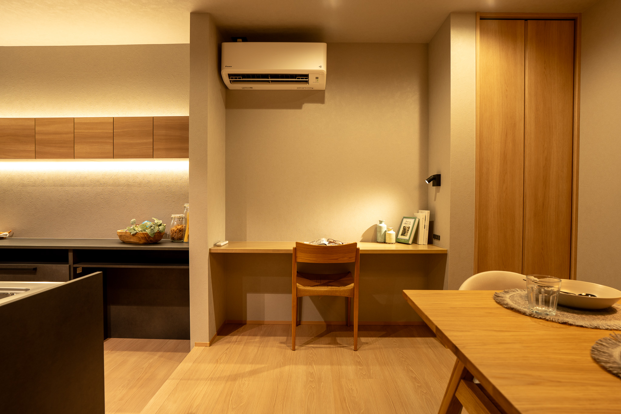 リビング（動線とつながり）